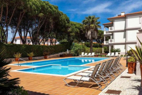 T2 espaçoso Praia Del Rey Óbidos piscina comum